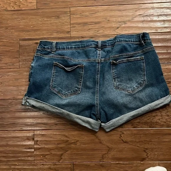 Indigo Blue Maternity Denim Shorts Size XL - Picture 5 of 6